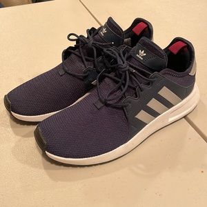 adidas navy shoes